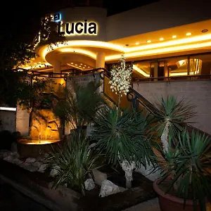 https://hotel-santa-lucia.hotelinveneto.com
