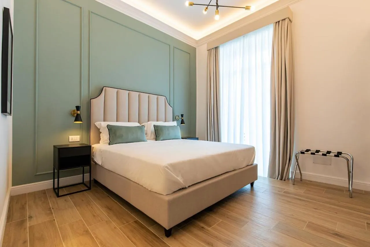 Hotel Unico Relais Napoli 5*,