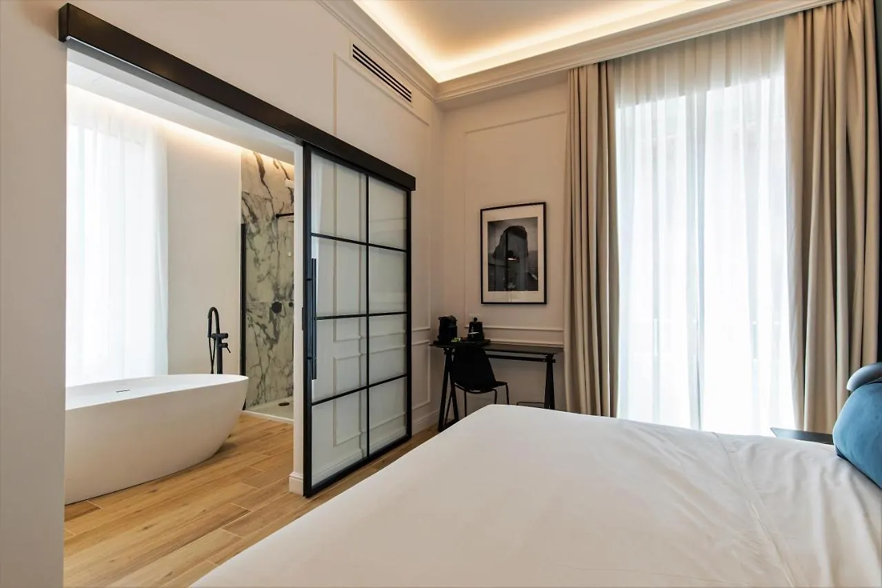 Unico Relais Hotel Naples 5*,  Italy